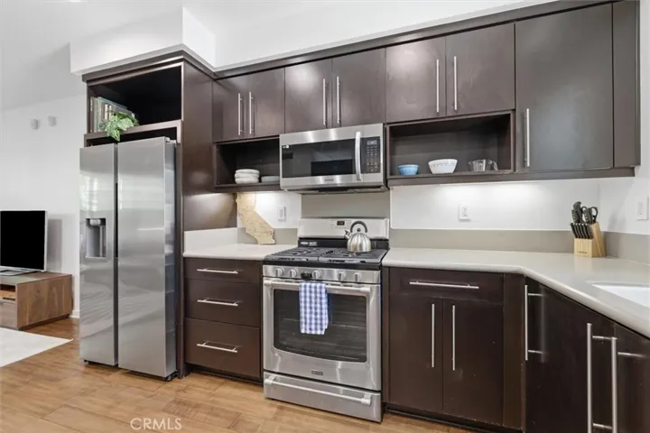 13045 Pacific Promenade 102, Playa Vista, California 90094