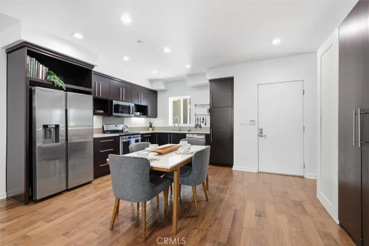 13045 Pacific Promenade 102, Playa Vista, California 90094