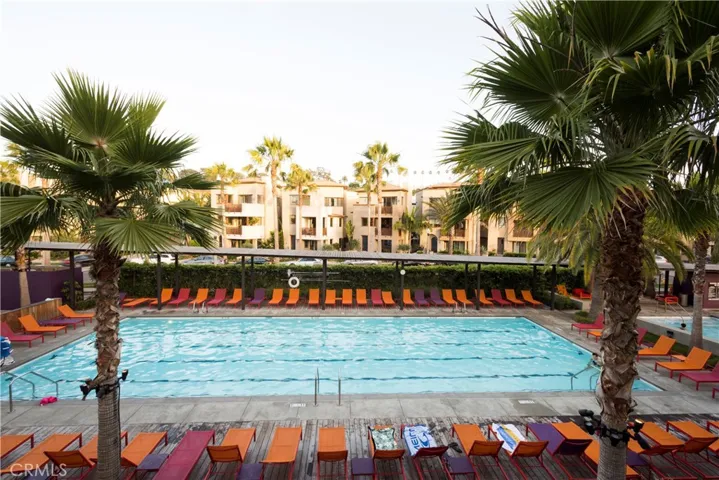 13045 Pacific Promenade 102, Playa Vista, California 90094