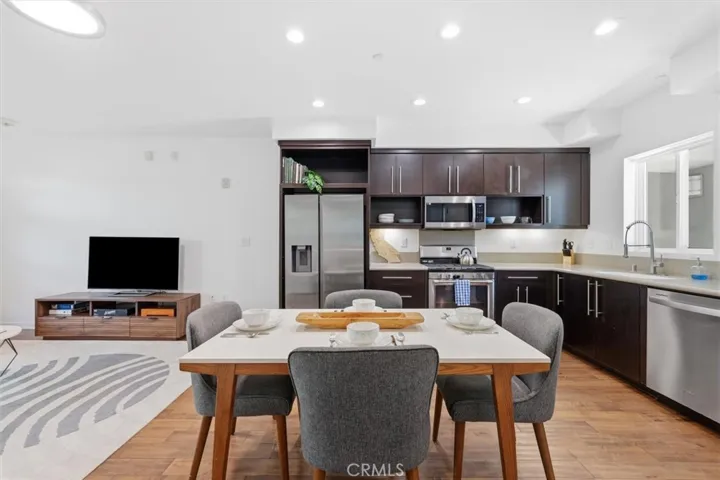 13045 Pacific Promenade 102, Playa Vista, California 90094
