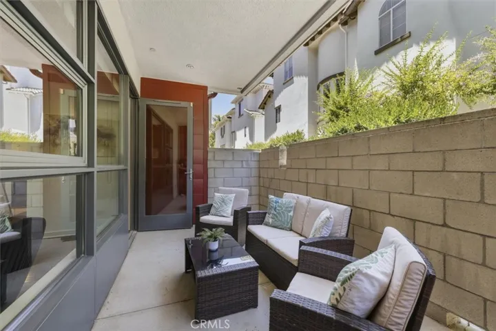 13045 Pacific Promenade 102, Playa Vista, California 90094