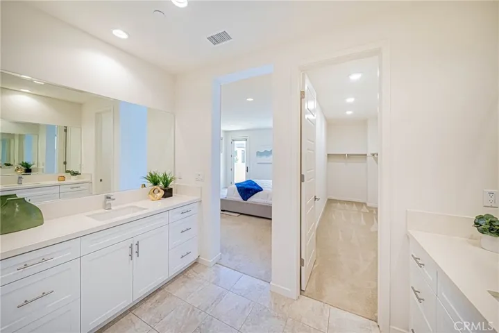 196 Terrapin, Irvine, California 92618