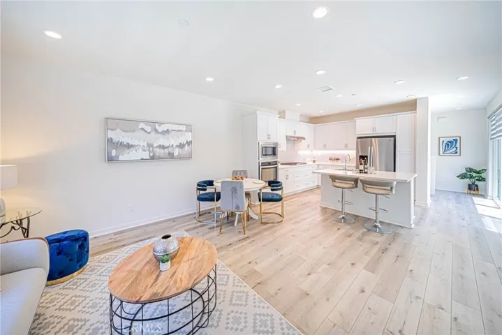 196 Terrapin, Irvine, California 92618