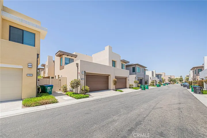 196 Terrapin, Irvine, California 92618