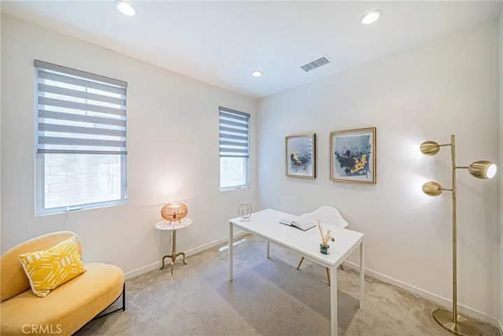 196 Terrapin, Irvine, California 92618