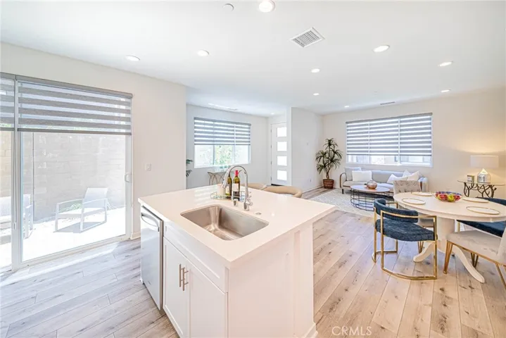 196 Terrapin, Irvine, California 92618