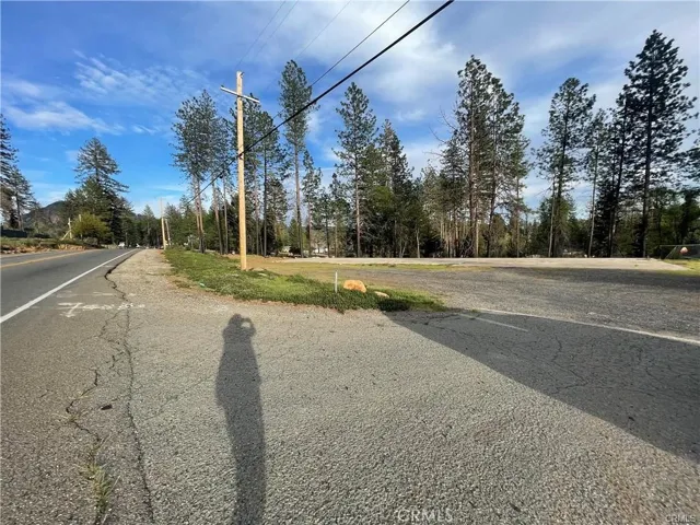 9272 9300 Skyway, Paradise, California 95969