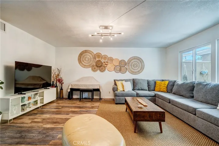 232 Aqueduct Dr, Placentia, California 92870