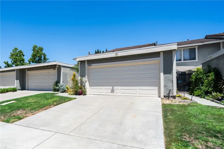 232 Aqueduct Dr, Placentia, California 92870