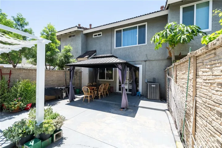 232 Aqueduct Dr, Placentia, California 92870