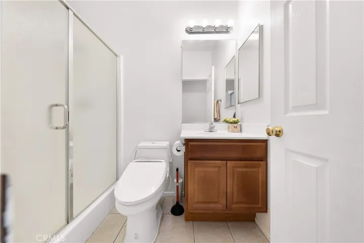 1st Floor Full Bath