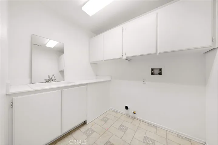 Washer Room on 2nd Fl