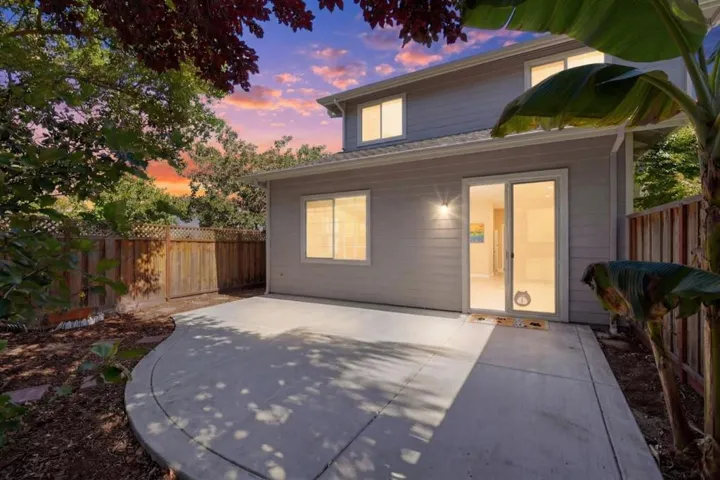 17765 Calle Hermosa, Morgan Hill, California 95037
