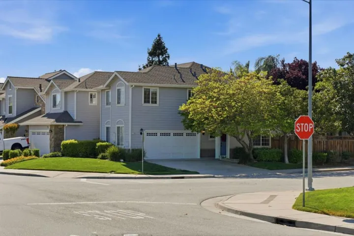 17765 Calle Hermosa, Morgan Hill, California 95037