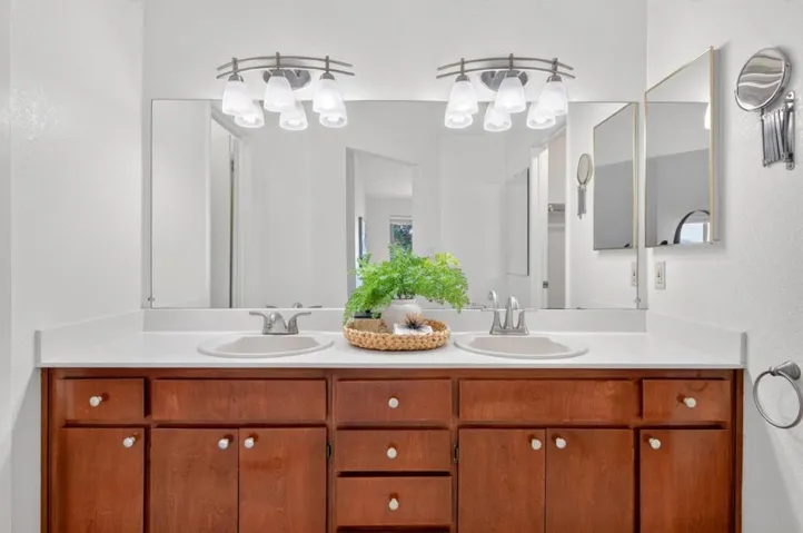 618 Skyway Drive, San Jose, California 95111