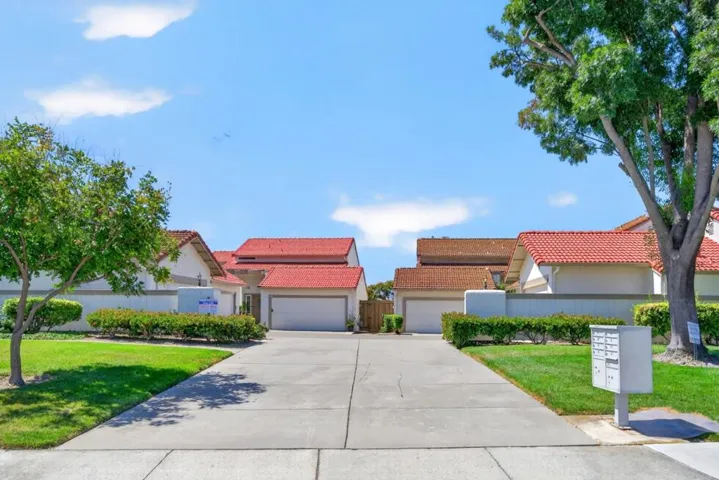 618 Skyway Drive, San Jose, California 95111