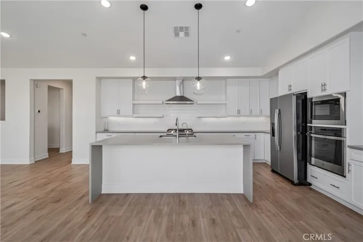 213 Cassano, Tehachapi, California 93561