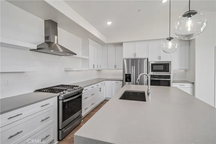 213 Cassano, Tehachapi, California 93561