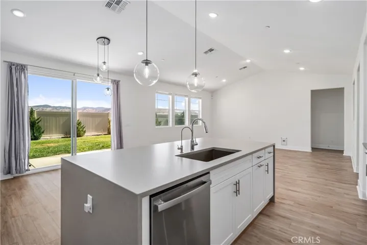 213 Cassano, Tehachapi, California 93561