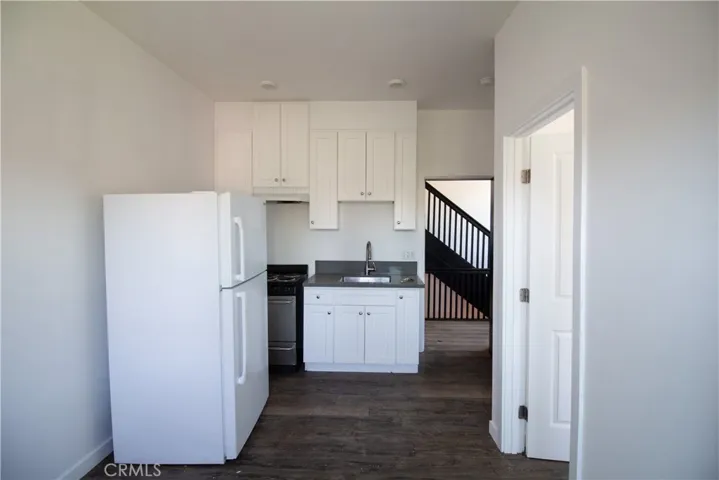1112 Elden Ave 29, Los Angeles, California 90006