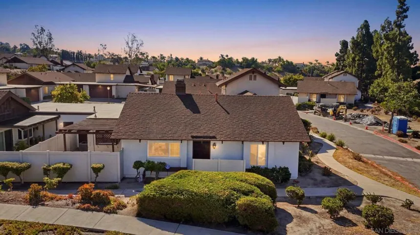 6795 Parkside, San Diego, California 92139