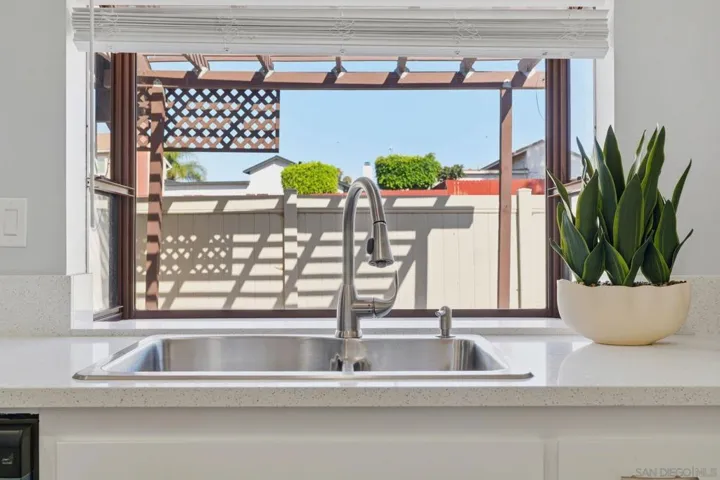 6795 Parkside, San Diego, California 92139