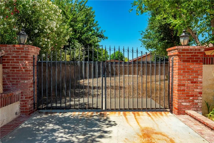 3327 Marilynn, Lancaster, California 93536