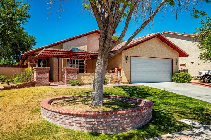 3327 Marilynn, Lancaster, California 93536