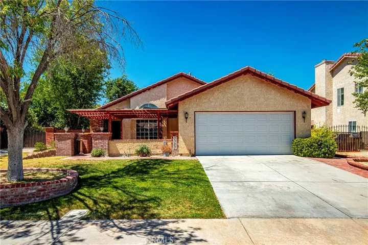3327 Marilynn, Lancaster, California 93536