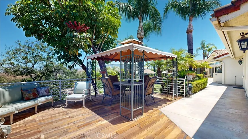 17850 Vista Del Lago, Riverside, California 92503