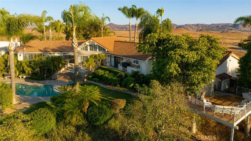 17850 Vista Del Lago, Riverside, California 92503