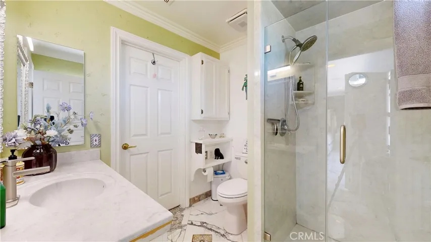 17850 Vista Del Lago, Riverside, California 92503