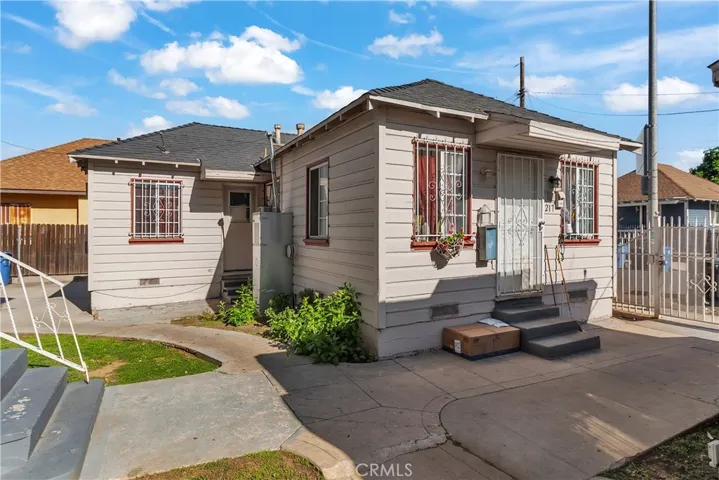 2429 E 3rd, Los Angeles, California 90033