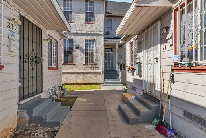 2429 E 3rd, Los Angeles, California 90033