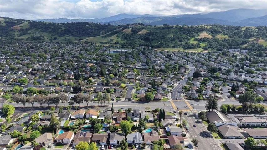 5836 Santa Teresa Boulevard, San Jose, California 95123