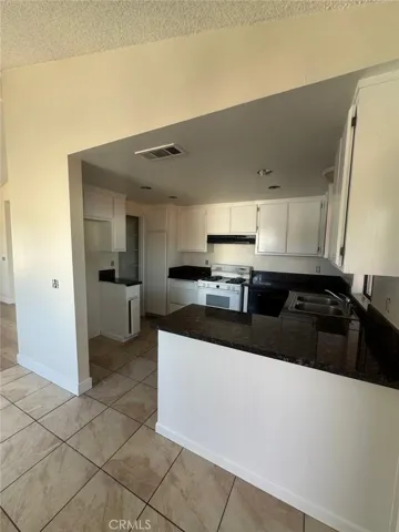3133 Heather, Palmdale, California 93550