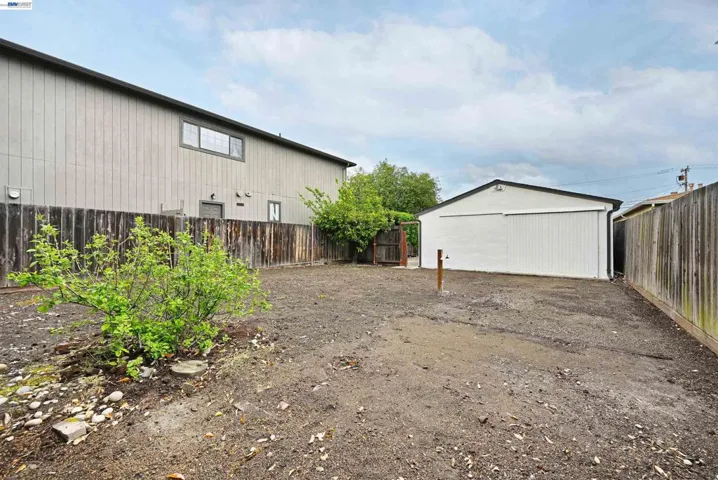 22 Garden Rd, Alameda, California 94502