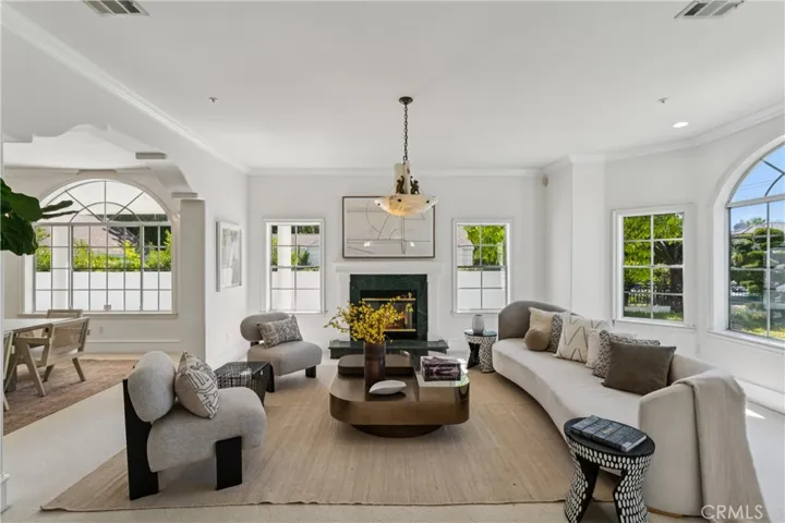 515 W Le Roy, Arcadia, California 91007