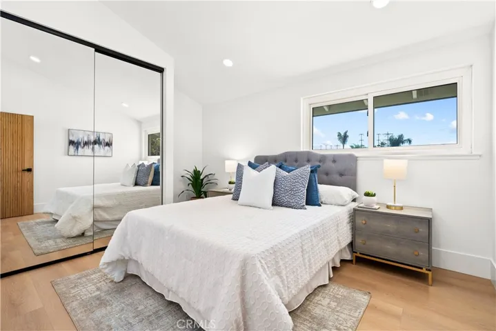 Upstairs Bedroom 2