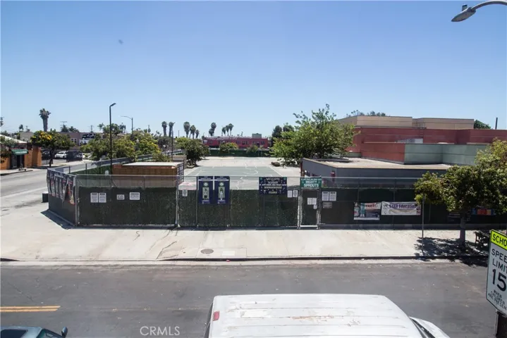 4529 S Vermont, Los Angeles, California 90037