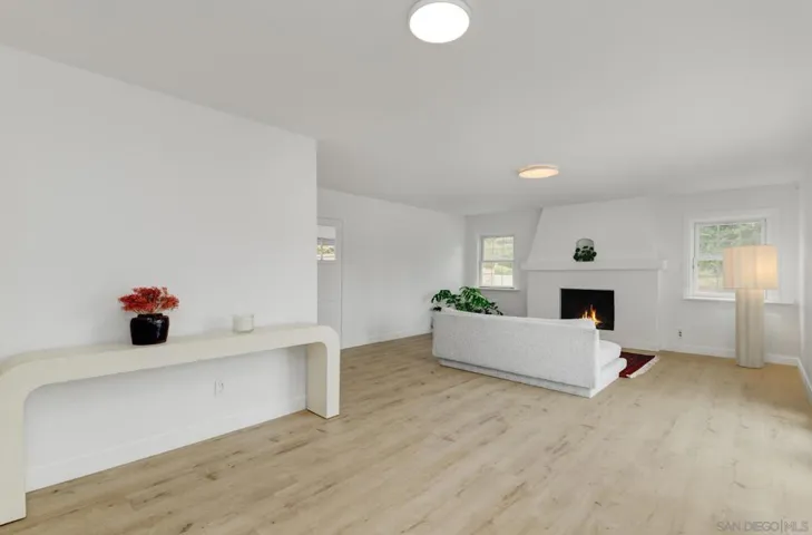 1005 Alta Vista, Vista, California 92084