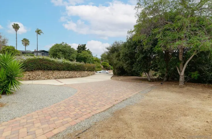 1005 Alta Vista, Vista, California 92084