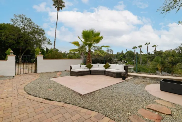 1005 Alta Vista, Vista, California 92084