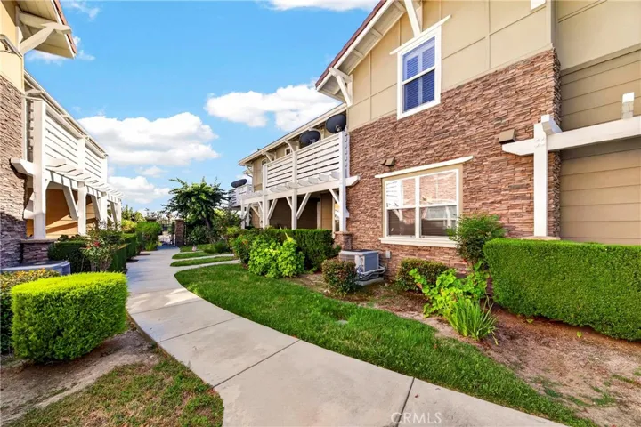 735 Francesca Drive 202, Walnut, California 91789
