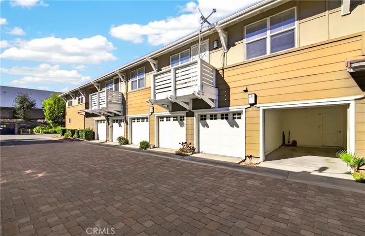 735 Francesca Drive 202, Walnut, California 91789