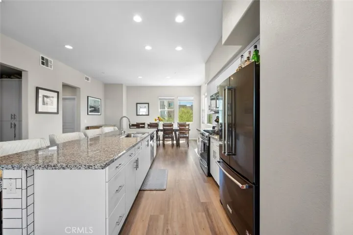 694 Central Avenue, Upland, California 91786