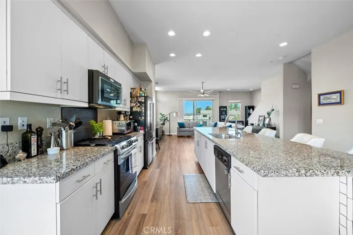 694 Central Avenue, Upland, California 91786