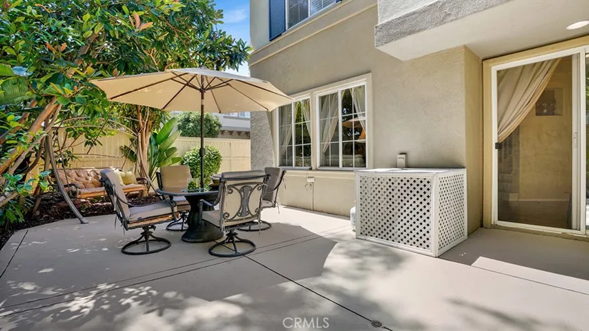 933 Somerville, Irvine, California 92620