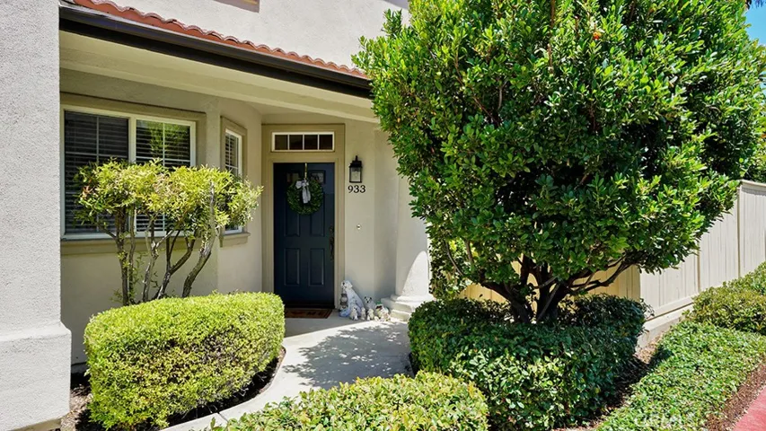 933 Somerville, Irvine, California 92620