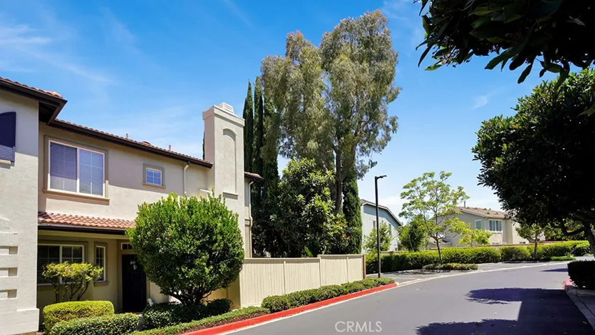 933 Somerville, Irvine, California 92620